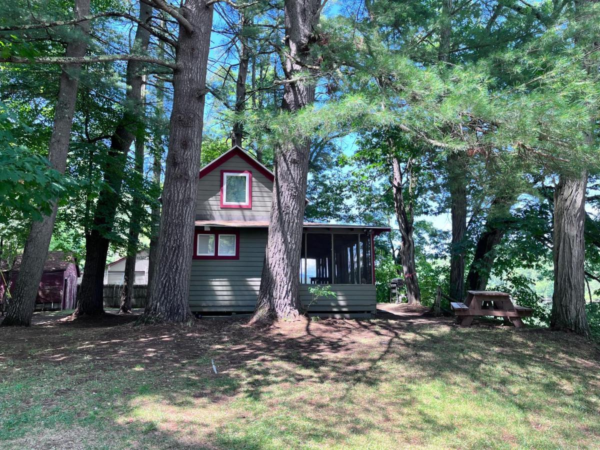 Camp Hudson Pines Villa Corinth Exterior photo